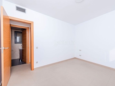 Alquiler piso con 3 habitaciones con ascensor en Sabadell