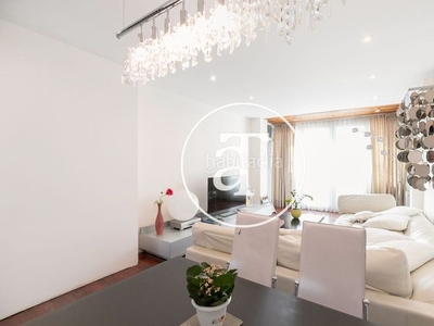 Alquiler piso de alquiler temporal con 2 habitaciones dobles en san gervasy-galvany en Barcelona