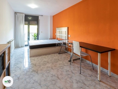 Alquiler piso en avinguda de sant narcís 111 pis de 4 habitacions totalment equipat en Girona