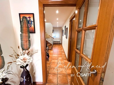 Casa con 3 habitaciones con ascensor y aire acondicionado en Cartagena