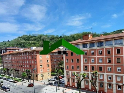 Venta Piso Bilbao. Piso de dos habitaciones en Agirre Lehendakariaren Etorbidea. Buen estado segunda planta calefacción individual