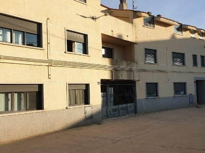 Venta Piso Monfarracinos. Piso de una habitación en Calle Cubillos 22-26. Primera planta