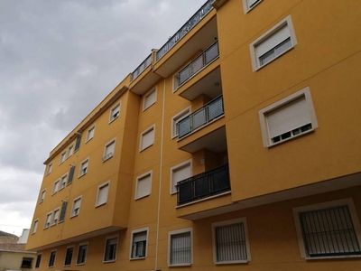 Venta Piso Puerto Lumbreras. Piso de cuatro habitaciones en Calle SOCRATES. Buen estado tercera planta con balcón