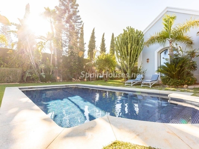 Villa en venta en Paraiso-Borronal, Estepona