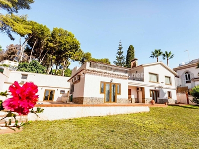 Villa en venta en Torremolinos