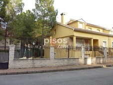 Casa adosada en venta en Cuenca