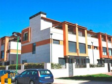Venta Casa adosada Burgos. 573 m²