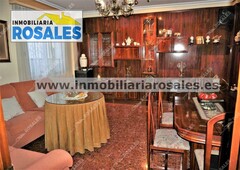 Venta Casa adosada en Calle Salvador Muñoz Baena. Plaza de aparcamiento con terraza 110 m²