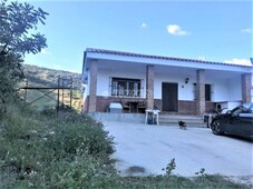 Venta Casa rústica en Camino Real Casabermeja. Muy buen estado plaza de aparcamiento 176 m²