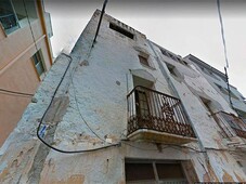 Venta Casa rústica en Carrer de la Puríssima Ulldecona. A reformar 432 m²