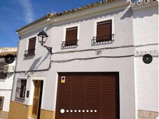 Venta Casa unifamiliar Baena. Buen estado con terraza 218 m²