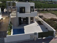 Venta Casa unifamiliar Daya Nueva. Con terraza 140 m²