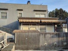 Venta Casa unifamiliar El Vendrell. Con balcón 269 m²