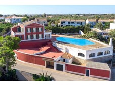 Venta Casa unifamiliar Es Castell. A reformar con terraza 1163 m²