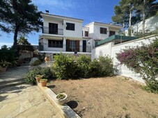 Venta Casa unifamiliar en Calle Girones 14 Tarragona. Buen estado con terraza 155 m²
