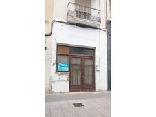 Venta Casa unifamiliar en Calle Sant Josep Amposta. A reformar 180 m²