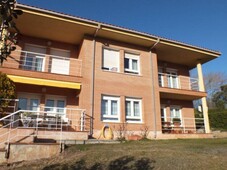 Venta Casa unifamiliar en de la Sima 11 Golmayo. Con terraza 347 m²