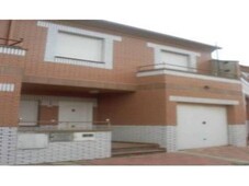 Venta Casa unifamiliar en Plaza TARECUS Palencia. Buen estado con terraza 139 m²