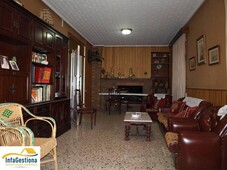 Venta Casa unifamiliar Viso del Marqués. Buen estado con terraza 341 m²