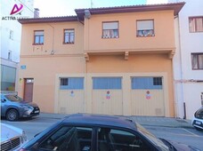 Venta Chalet en Calle de Juan XXIII Torrelavega. Buen estado plaza de aparcamiento 316 m²