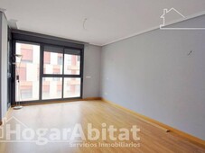 Venta Piso Almassora. Piso de tres habitaciones en De Les Boqueres. Segunda planta