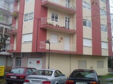 Venta Piso Vilagarcía de Arousa. Piso de cuatro habitaciones en Calle AVDA MATHOSINOS. Buen estado primera planta con balcón