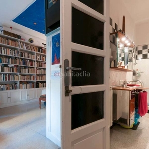 Alquiler apartamento casa céntrica y pintoresca en malasaña. en Madrid