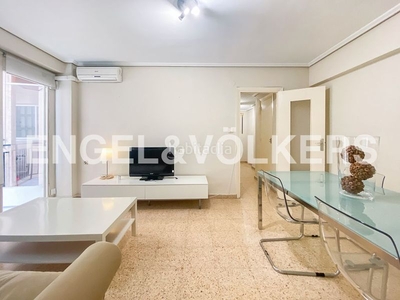 Alquiler apartamento piso luminoso en Mestalla. para estudiantes en Valencia