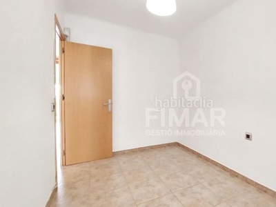 Alquiler piso con 3 habitaciones con ascensor, calefacción y aire acondicionado en Vilassar de Mar