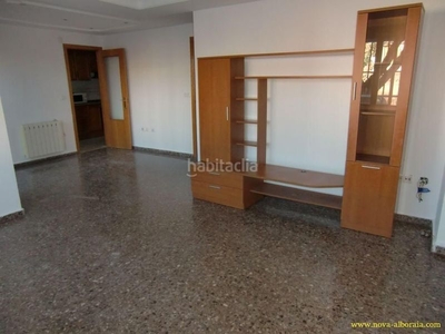 Alquiler piso con 3 habitaciones con ascensor, parking, calefacción y aire acondicionado en Alboraya