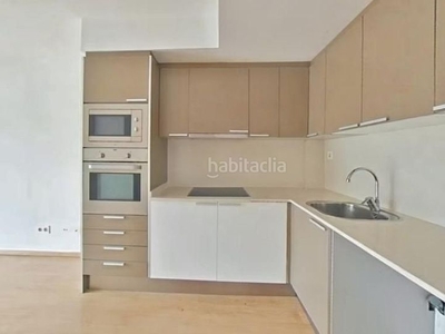 Alquiler piso duplex en alquiler en zona La Cogullada con parking y trastero en Terrassa