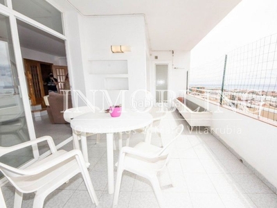Alquiler piso espectacular dúplex con vistas al mar y gran terraza en Mataró