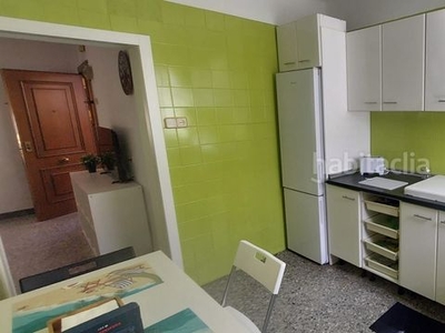 Alquiler piso fantástico piso en camino san rafael por 1.200€ en Málaga