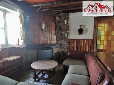 Casa adosada chalet pareado con piscina y jardín privado en Navacerrada