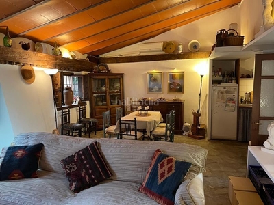 Casa adosada con 3 habitaciones con calefacción y aire acondicionado en Torrelaguna