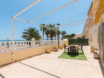 Casa con 3 habitaciones con ascensor, parking, calefacción, aire acondicionado y vistas al mar en Cartagena