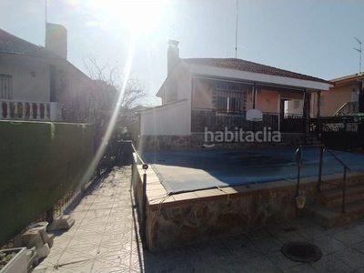Casa con 3 habitaciones con piscina y aire acondicionado en Viso de San Juan (El)