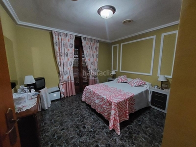 Casa con 5 habitaciones con parking, calefacción y aire acondicionado en Vila-seca