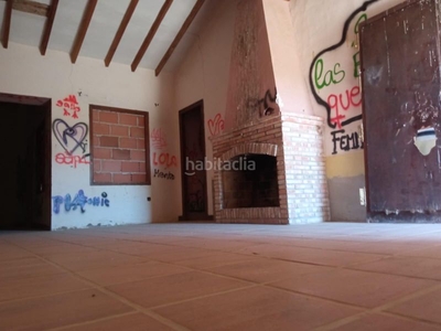 Casa independiente con terreno en venta en Gea y Truyols Murcia