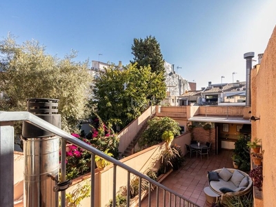 Casa magnifica casa de 3 plantas en pleno centro en Sabadell