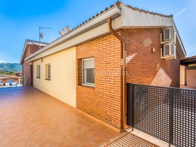 Casa oportunidad: preciosa casa unifamiliar seminueva de 178m2 en Castellgalí