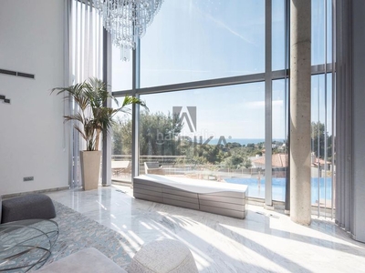 Casa sensacional villa de lujo con vistas panorámicas al mar en montemar en Castelldefels