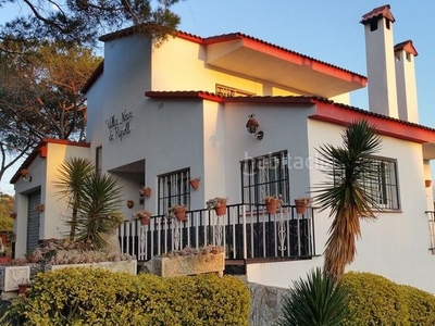 Chalet bonita casa con piscina y garage en en Mas Altaba - El Molí Maçanet de la Selva