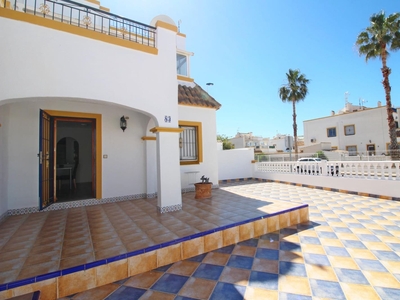 Chalet en venta en El Chaparral - La Siesta - La Torreta, Torrevieja, Alicante