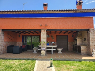 Chalet en venta en Ojen, Málaga