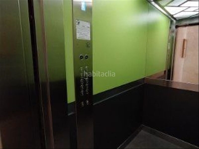 Piso con 4 habitaciones con ascensor en Barrio Benicalap Valencia