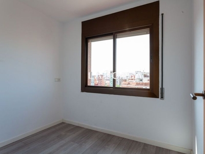 Piso con 4 habitaciones con ascensor en Les Planes Hospitalet de Llobregat (L´)