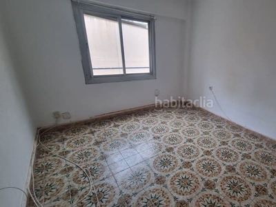 Piso en avinguda de juan xxiii 8 piso con 3 habitaciones en Valencia