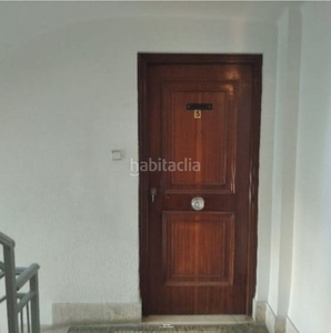 Piso en calle blasco ibáñez 5 piso con 3 habitaciones amueblado con ascensor y aire acondicionado en Llíria