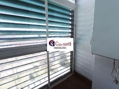 Piso en calle de carballino 21 piso con ascensor y calefacción en Alcorcón